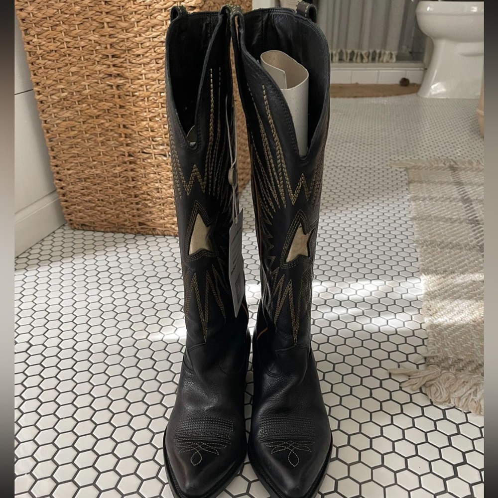 Golden goose black tall wish star boots